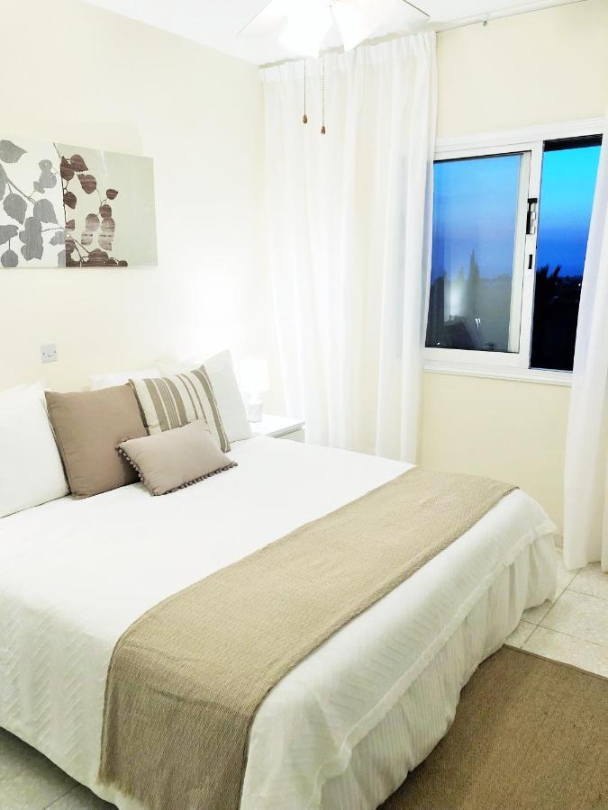 Regina Gardens, Phase 1 Appartement Paphos Buitenkant foto