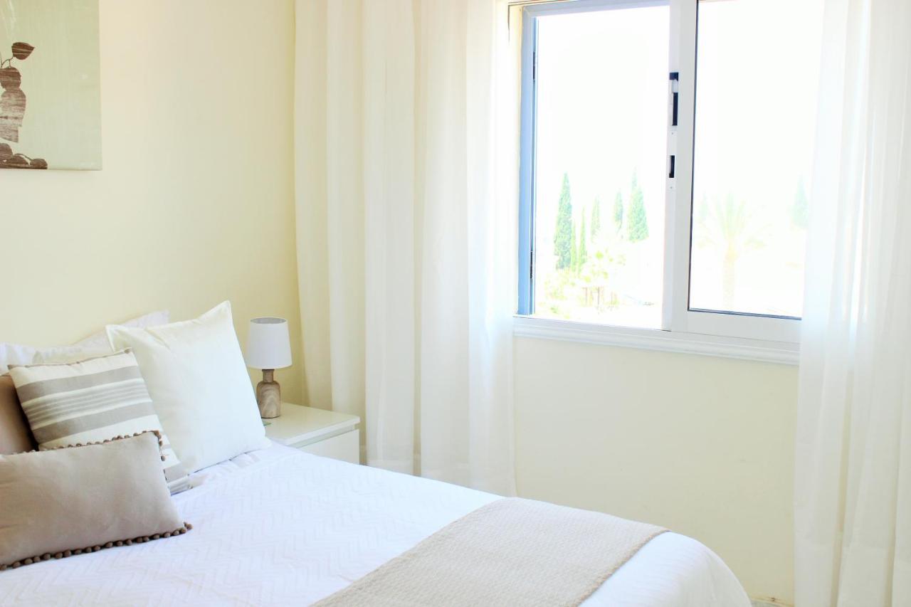Regina Gardens, Phase 1 Appartement Paphos Buitenkant foto